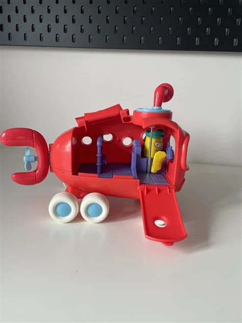 IMAGINEXT SPONGEBOB SQUAREPANTS Bikini Bottom Bus Red Submarine Vehicle 2012 15 00 PicClick UK