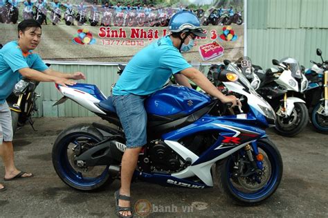 Sinh nhật lần thứ 3 khá hoành tráng OS Naked Team 2banh vn