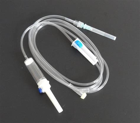 What is A Luer Lock IV Set?