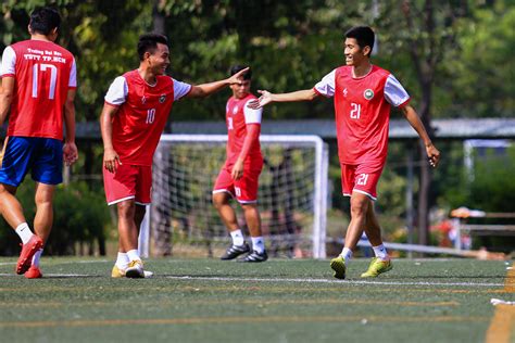 Nh Ng Hot Boy I Tr Ng H Th D C Th Thao Tp Hcm