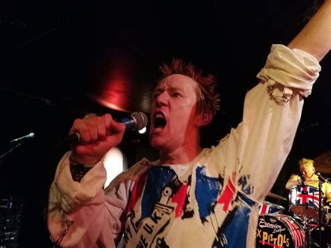 Sex Pistols Experience Put On A Night To Remember Brighton And Hove News