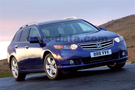 Honda Accord Tourer Images 1 Of 27