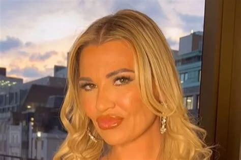 Christine Mcguinness Poses Completely Naked In Heels To Mark Her Th Birthday Lancslive