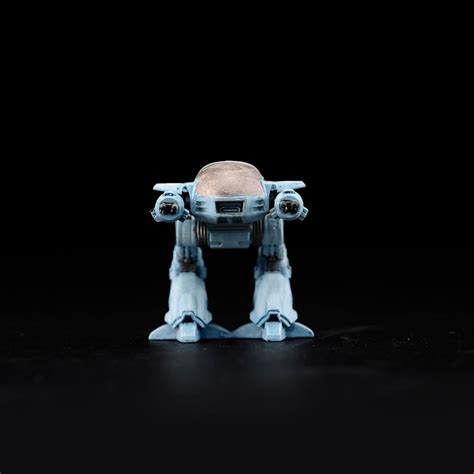 Amazon Hot Toys Robocop Mms Scale Ed Figure Toys Games