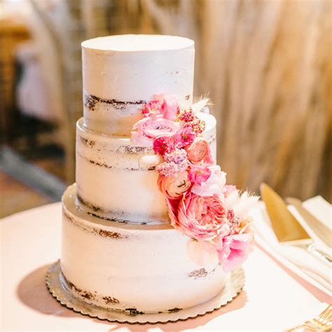 30 Naked And Semi Naked Wedding Cakes We Love