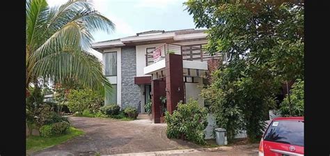 Foreclosed House In South Forbes Villas Silang Cavite