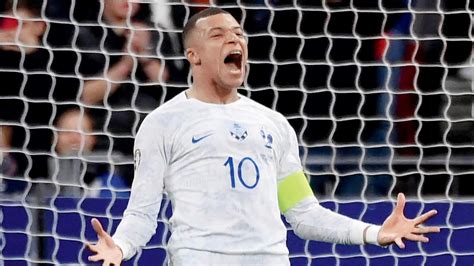 Le skipper Mbappe règne en maître alors que la France bat les Pays Bas