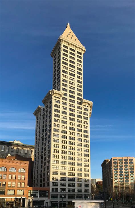 Seattles Smith Tower First Skyscraper West Of The Mississippi