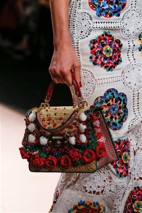 Sfilate Di Milano Le Borse Pi Belle Dolce And Gabbana Crochet Bag