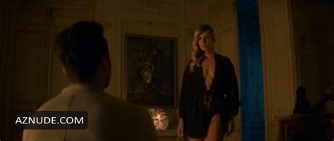 Love Addict Nude Scenes Aznude