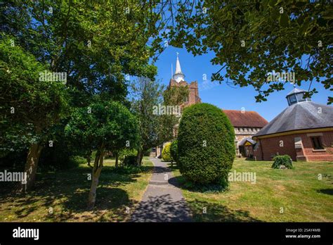The Beautiful St Marys Church In The Town Of Maldon In Essex Uk Stock