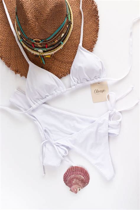 Bikini Blanco El Infaltable En Tus Vacaciones