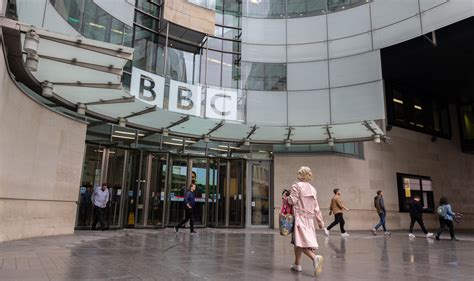 Experts Say Choking During Sex Now Normal For Many How Did It Come To This Care