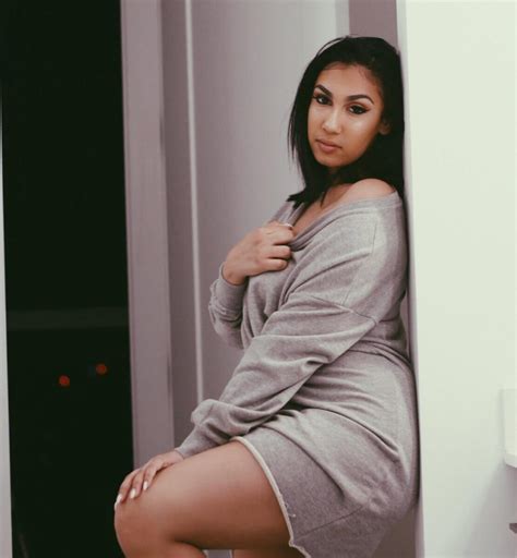 50 Hot And Sexy Queen Naija Photos 12thBlog