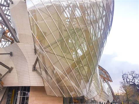 Frank Gehry Louis Vuitton Construction Industry Paul Smith