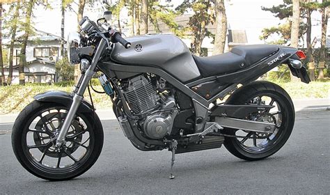 Club Singles Custom Gallery Yamaha Srx R カフェレーサー バイク モーターサイクル