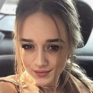 7 Hot Sexy Cristina Elif Boboc Bikini Pics