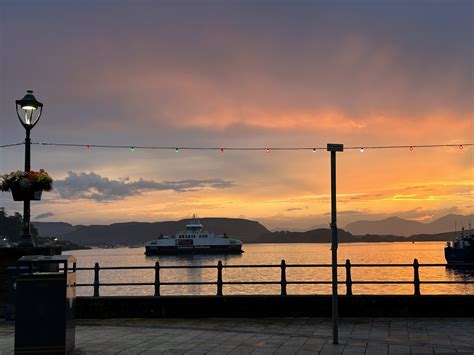 Oban sunset - British Guild of Tourist Guides