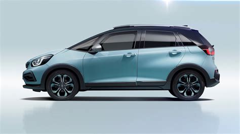 honda fit      automobile magazine