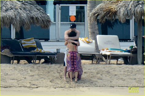 Pregnant Jenna Dewan Bares Bikini Baby Bump With Shirtless Channing Tatum Photo 2782044