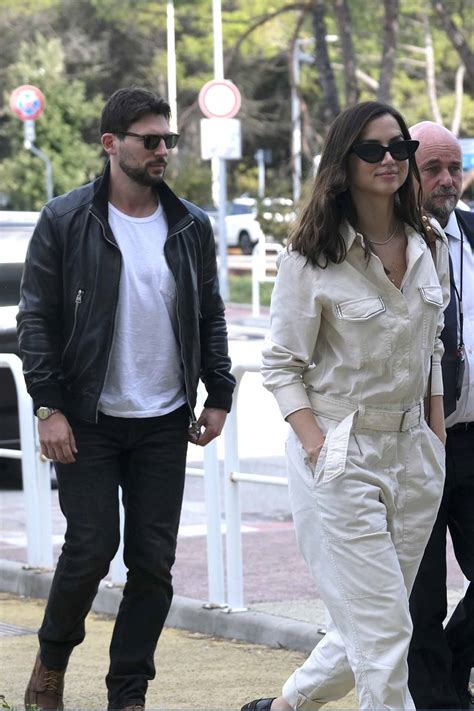 Ana De Armas Presume De Su Nuevo Novio Paul Boukadakis En El Festival