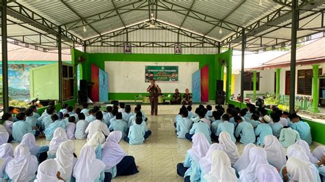 Kejati Papua Barat Gelar Penyuluhan Hukum Di Pondok Pesantren