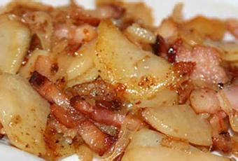 Poêlée de Pomme de Terre au Bacon À Lire