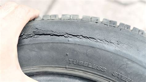 What Causes Cracks in The Tire Sidewall And Should I Be Worried?