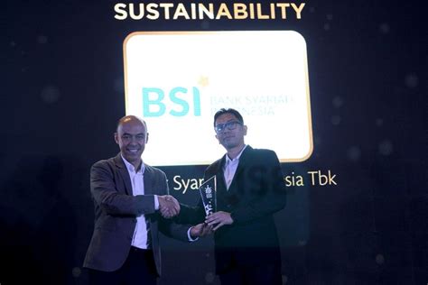 Bsi Sabet Trenasia Esg Award 2023 Dengan Predikat Sustainability Trenasia