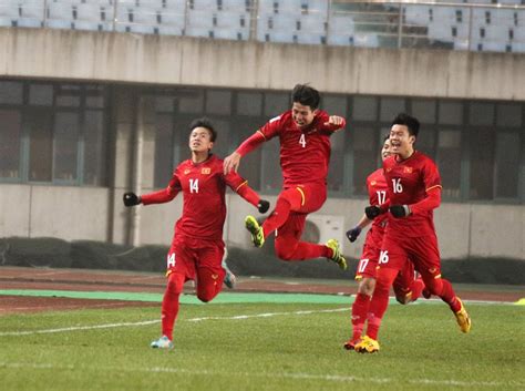 Danh T Nh B T Ng C A Hot Girl C I H T O N M Ng Chi N Th Ng L Ch S C A U Vi T Nam Sao Th