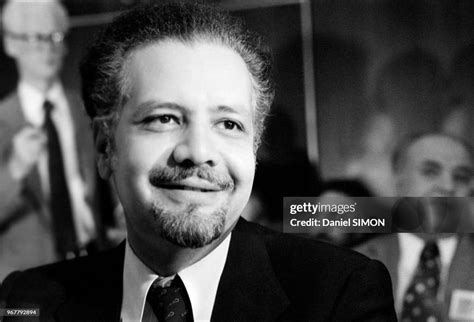 le ministre saoudien du petrole ahmed zaki yamani lors dun sommet de