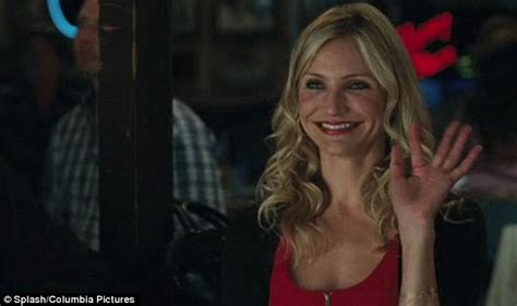 Cameron Diaz Starts A Boob Job Fund To Impress Her Ex Justin Timberlake But It S Just For Her