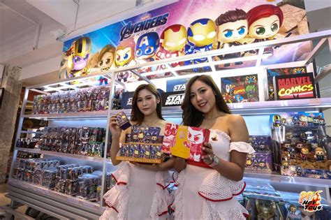 พาชมฟกเกอรสดแจมของ Hot Toys ใน HT20THPlus ฮองกง