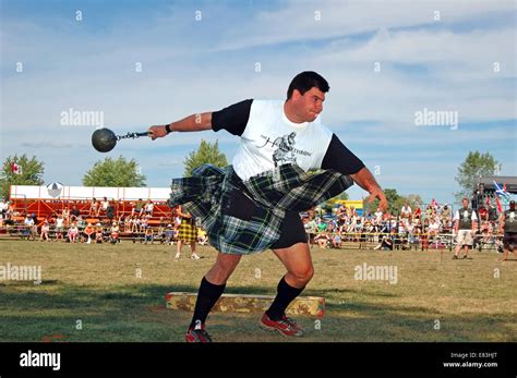 Hammer Throw Highland Games Stock Photo Alamy