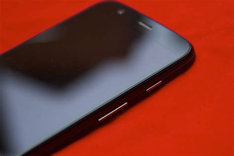 Review Googles 179 Moto G Puts Every Single Cheap Android Phone To