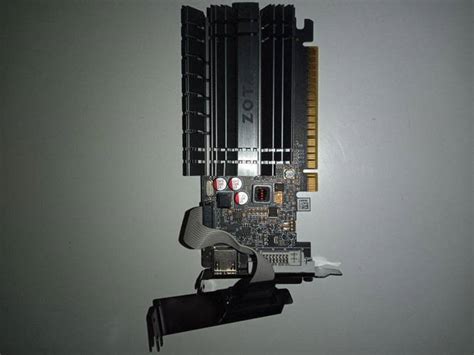 Дискретная видеокарта nVidia GeForce GT 730, 4 GB DDR3, 64-bit / 1x DVI ...