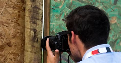 Mann Schie T Fotos Von Paar Beim Sex Und Stellt Sie Ins Internet Frau Findet T Ter Auf Eigene