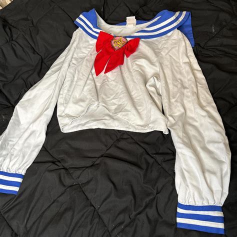 Hot Topic Sailor Moon Crop Top Sailormoon Depop