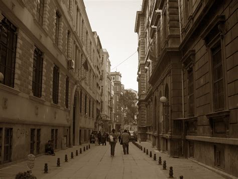 street 2 Free Photo Download | FreeImages