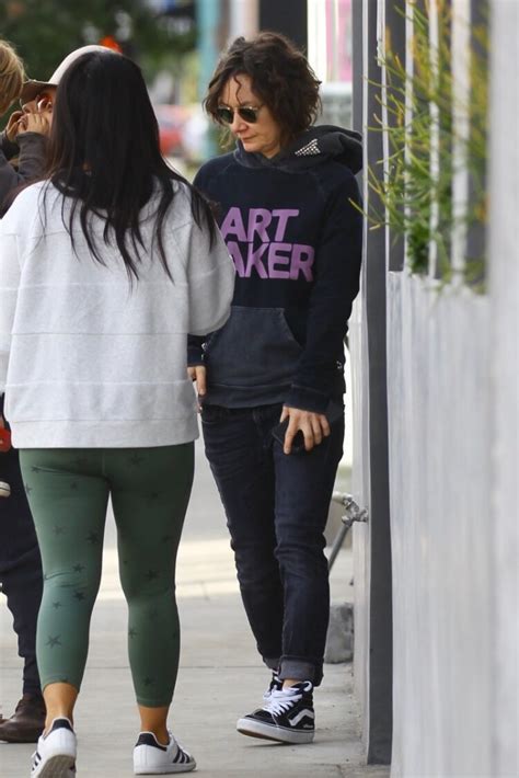 Sexy New Sara Gilbert Bikini Pics