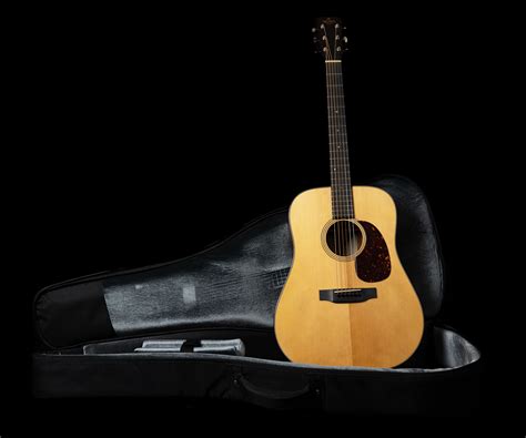 Sigma DM-18 Standard - Gitarren Total