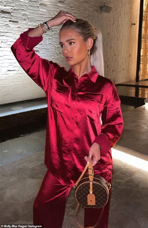 Molly Mae Hague Wears Skimpy Khaki Bikini On Maldives Holiday Daily Mail Online