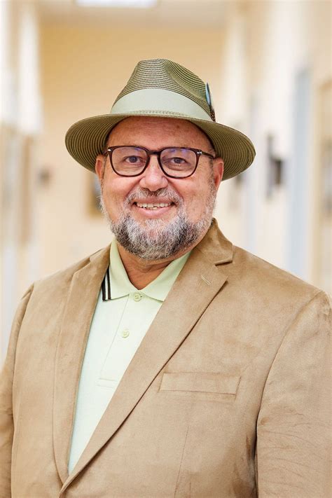 Dr. Juan . Villafañe, MD | Elizabethtown, KY | Cardiovascular Disease