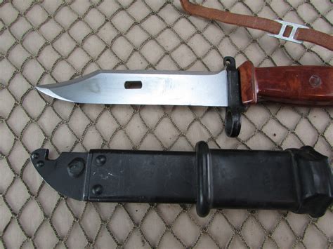 Polish Akm Type 2 Transitional Ak Bayonet W Bakelite Handle St