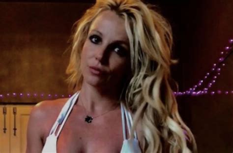 Britney Spears Dons Teeny White Bikini In Sultry New Instagram Photo