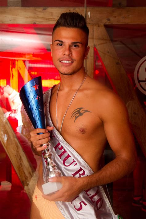 Lello Serio Il Gay Pi Bello D Italia Life Style Versiliatoday It