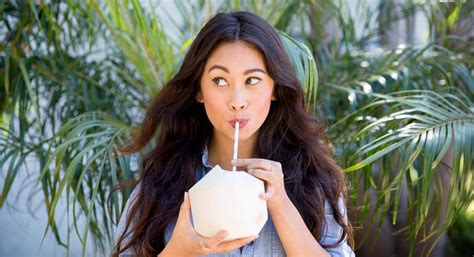 Benefits Of Coconut Water Thrive Market