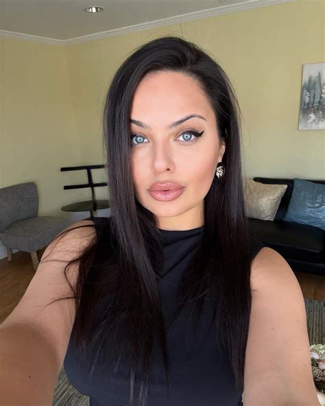 Regina Kova (@risha_kova) • Instagram photos and videos