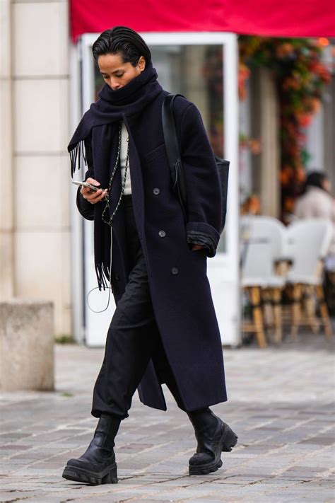 14 Chelsea Boot Outfits That Are Classically Cool
