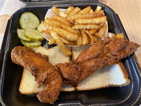 Daves Hot Chicken Delivery Santa Rosa Claris Trahan